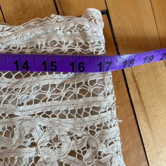 Lace skirt - Picture 3 of 5